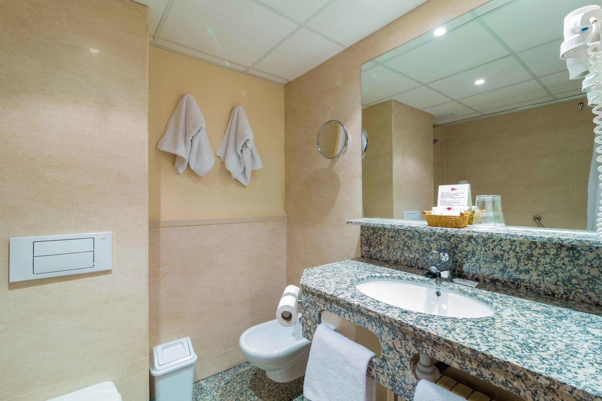 Snoe Hotel Candanchu Phòng bức ảnh