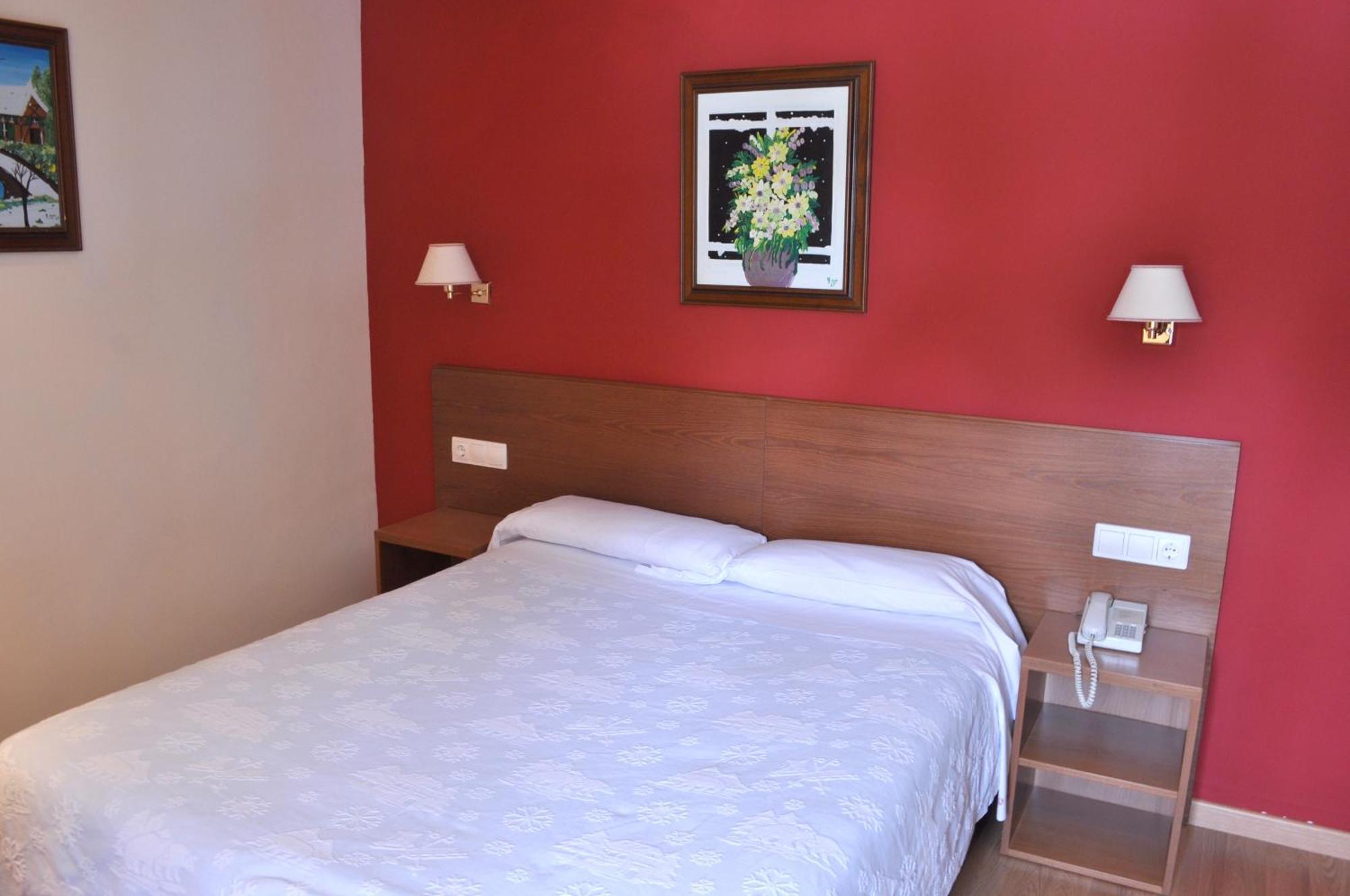Snoe Hotel Candanchu Phòng bức ảnh