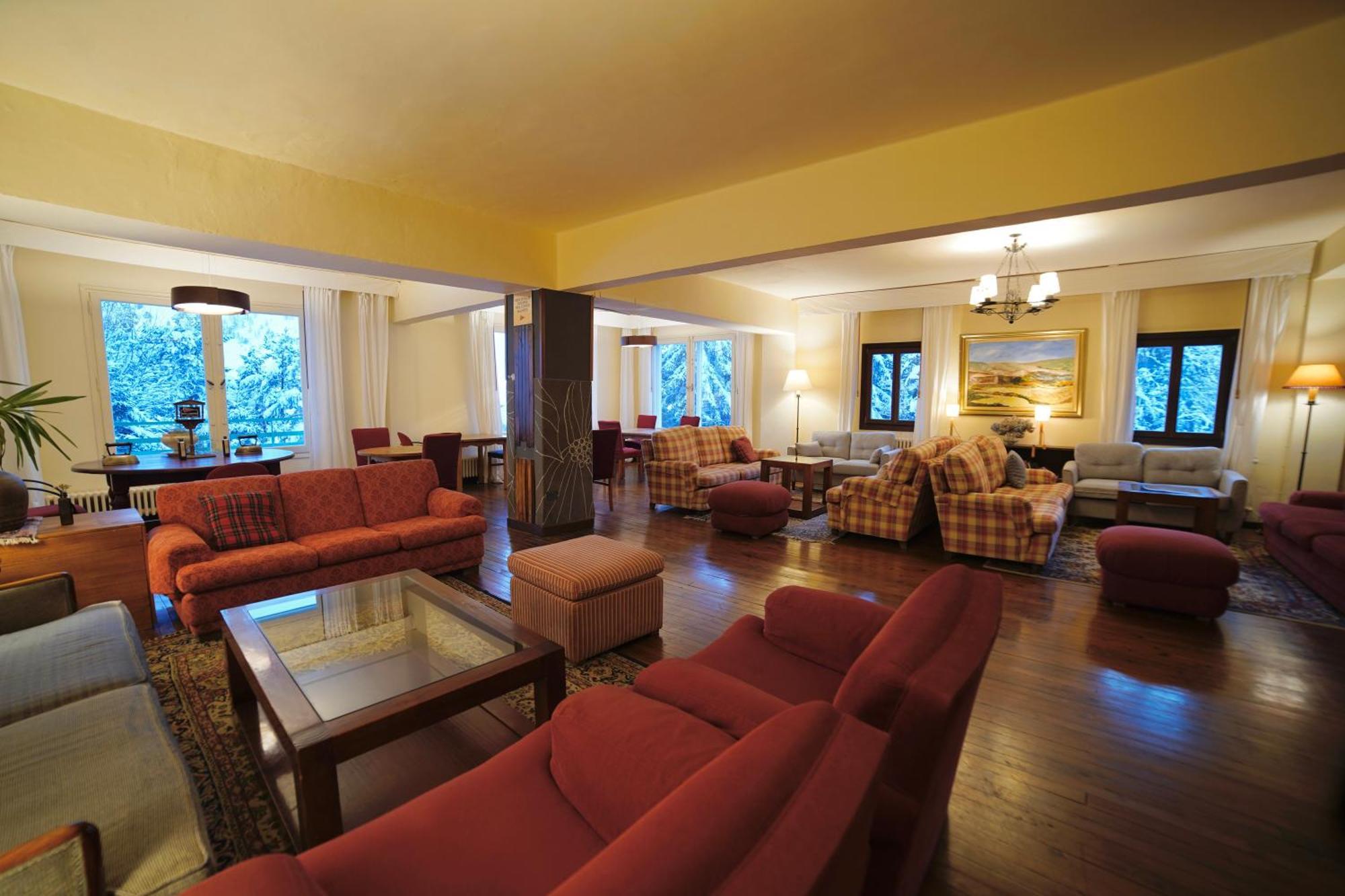 Snoe Hotel Candanchu Ngoại thất bức ảnh